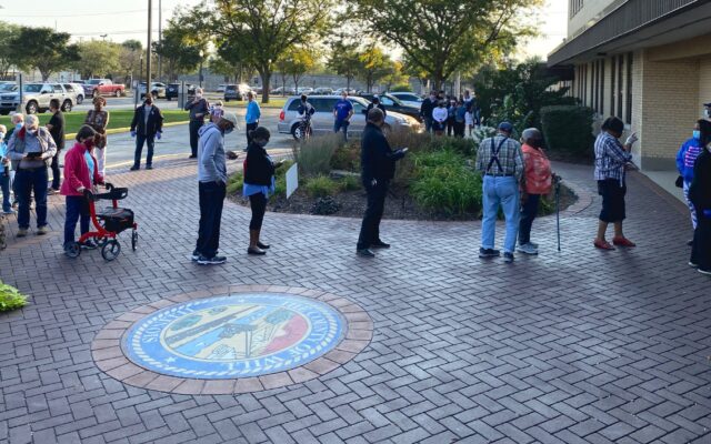 First Day Of Early Voting Sees 2016 Numbers Eclipsed At Will County Building