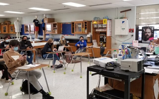 Lincoln-Way East Students to Study Alongside Argonne Scientists