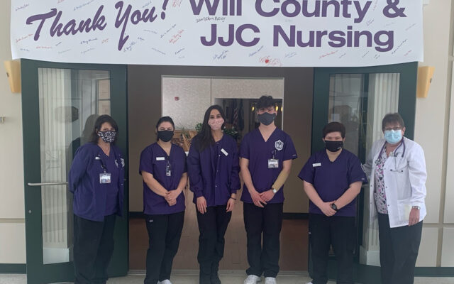 JJC Nursing Students Help Vaccinate Residents in Will County