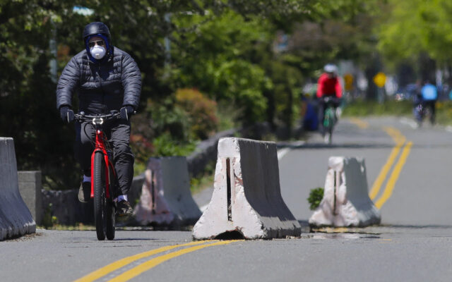 Illinois Lawmakers Look To Have State Cover Bike Path Costs