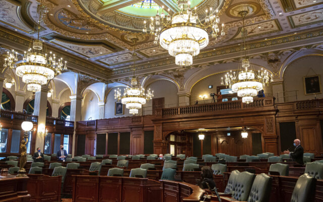 Illinois House Holds One Day In-Person Session