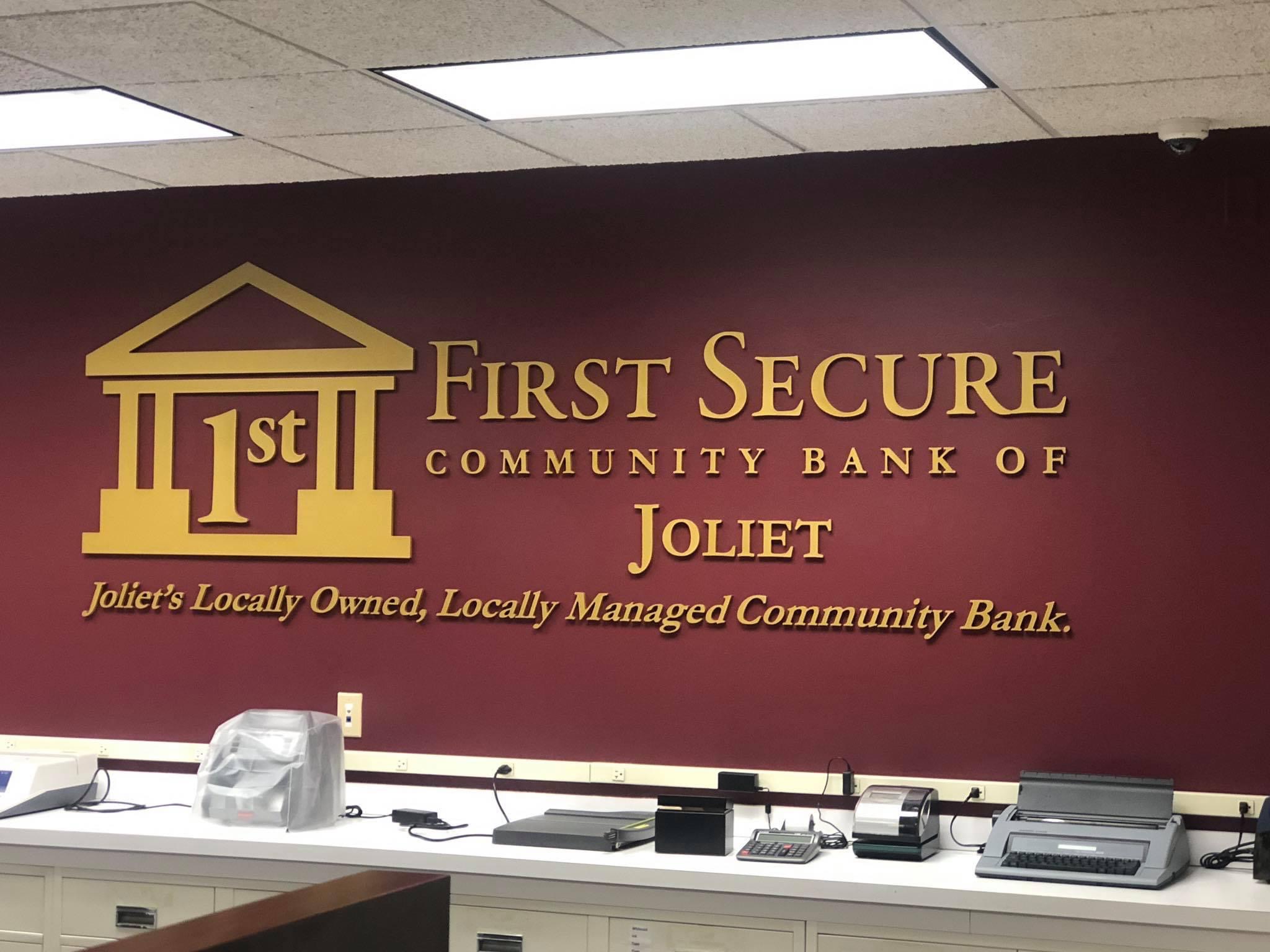 <h1 class="tribe-events-single-event-title">Join Scott at First Secure Community Bank in Joliet</h1>