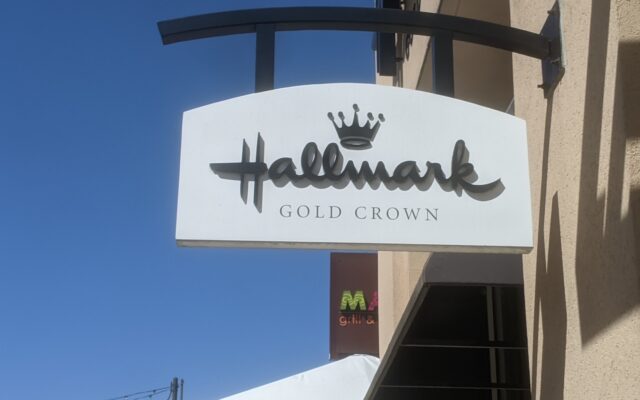 Hallmark Store At Promenade In Bolinbrook Closing