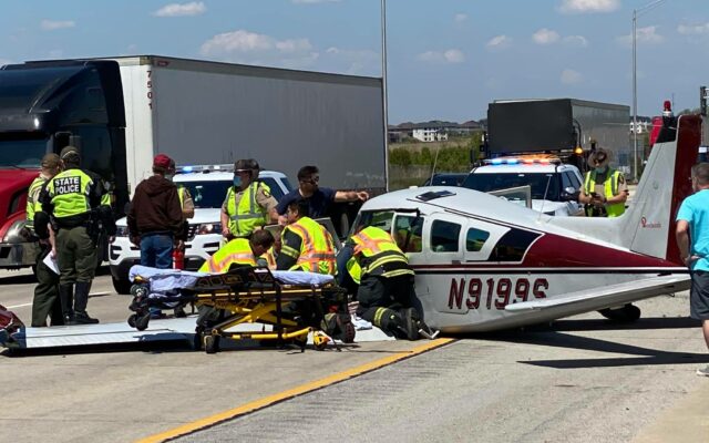 Four Injured After Plane Makes Emergency Landing On Illinois Interstate