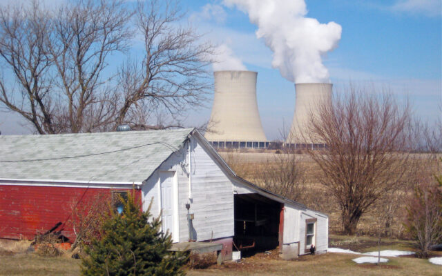 Governor Vetoes New Nuclear Reactor Bill
