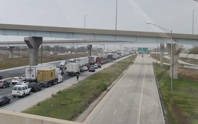 Hundreds of Motorists Stuck on Southbound I-55