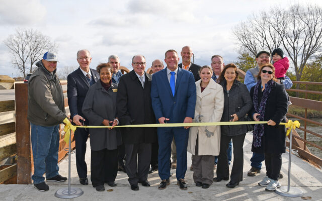 Ribbon cutting held for Forest Preserve’s Black Road trail connection project