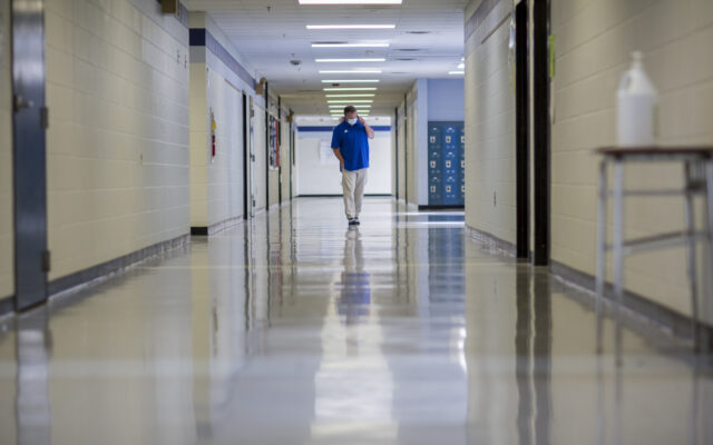 Illinois Reduces Quarantine Time For Students and Teachers