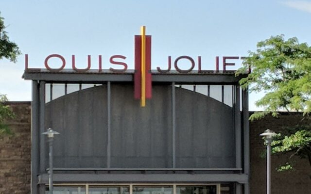 The Louis Joliet Mall Is For Sale Via Auction
