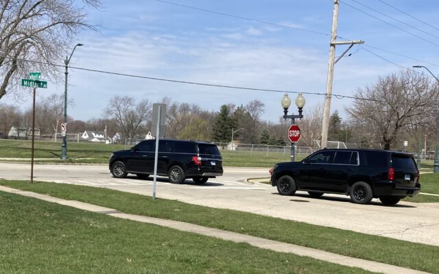 Who Was In The Motorcade Seen In Joliet On Tuesday?