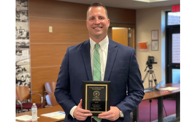 Lockport Township High School East Campus Principal Receives Award