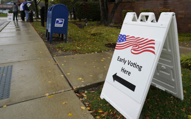 Early Voting Underway In Chicago