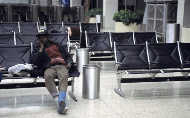 Lightfoot Vows Remove Homeless People From O’Hare