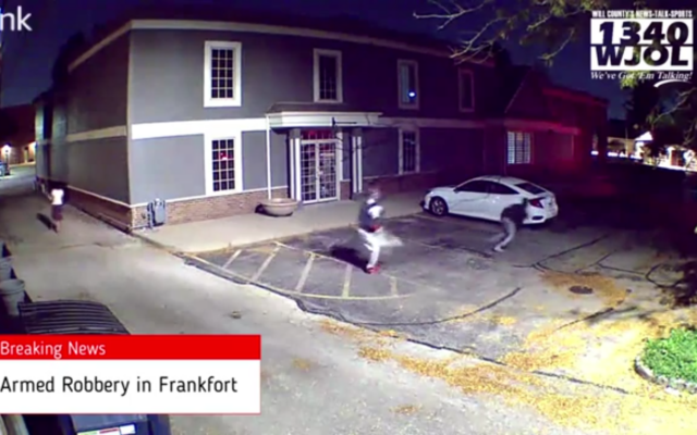 Armed Robbery in Frankfort Caught On Camera