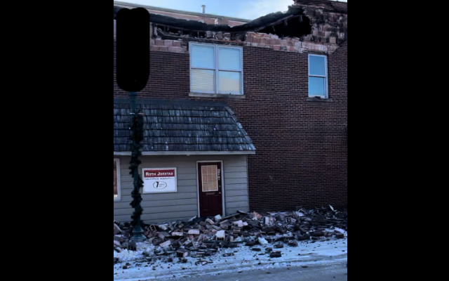 Video of Aftermath from Roof Collapse In Morris