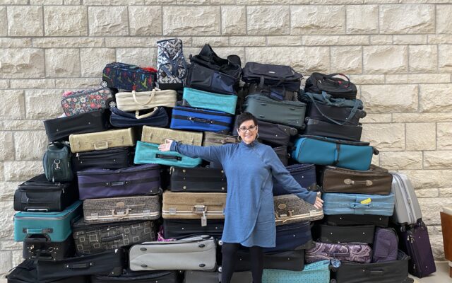 Manley Donates Dozens of Pieces of Luggage to Foster Children, Announces Continuation of her Luggage Drive for Foster Children